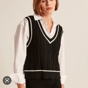 A&F xs sweater vest